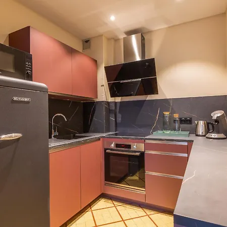 La Marmotte: 2 Persons, Center And Lake, 3* Apartment Annecy