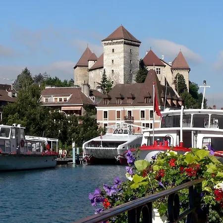 La Marmotte: 2 Persons, Center And Lake, 3*
